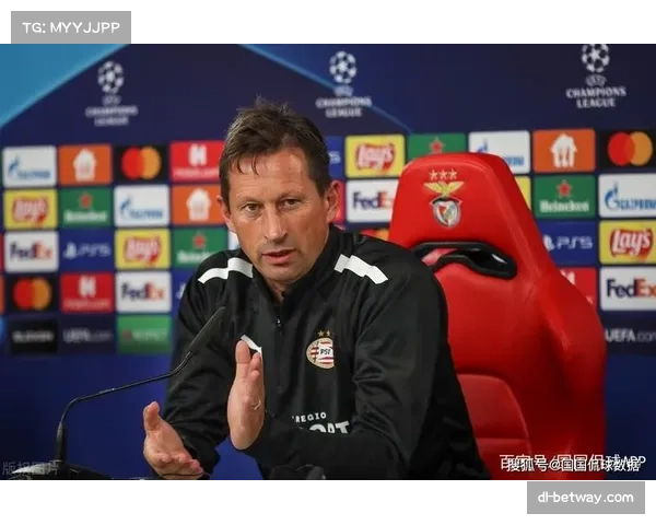 埃因霍温客场控球率超六成 高位逼抢终结悬念