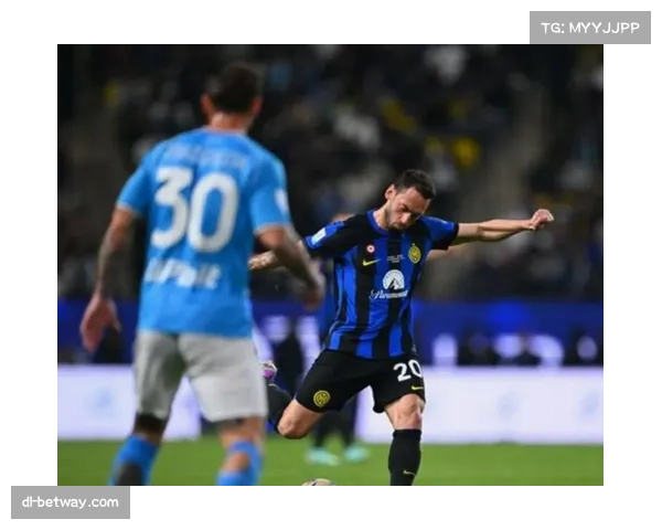 国际米兰客场一球险胜亚特兰大 劳塔罗致命一击助球队登顶积分榜